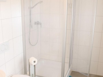 Geräumige Bäder in allen Zimmern